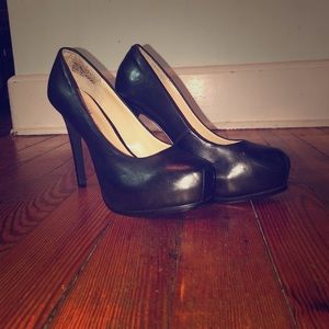 Black High Heel Platform Pumps